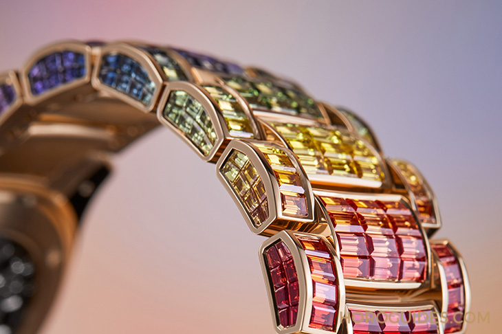 PATEK PHILIPPE - Ladies First!百達翡麗最新Aquanaut Luce「彩虹」三問錶與Nautilus織紋複合錶帶