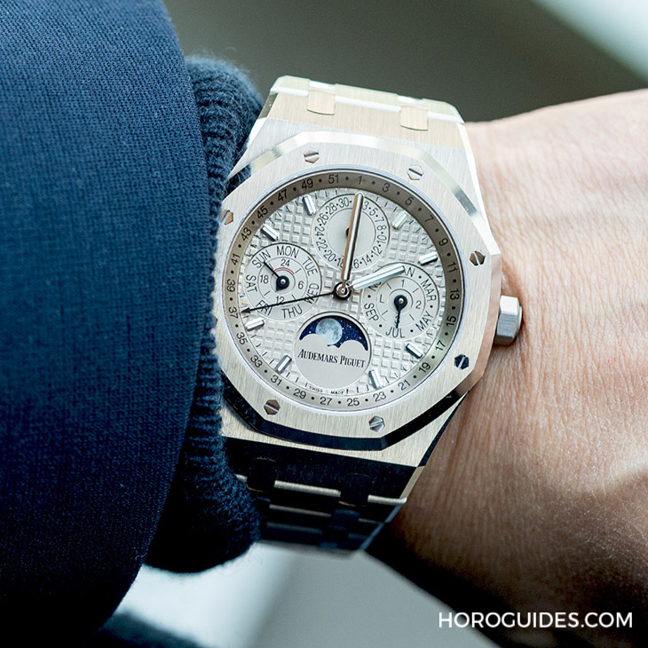 AUDEMARS PIGUET - ROYAL OAK - 26674SG.OO.1320SG.01 - 愛彼全新AP House香港選址Zaha Hadid建築，自天際線開展前瞻視野