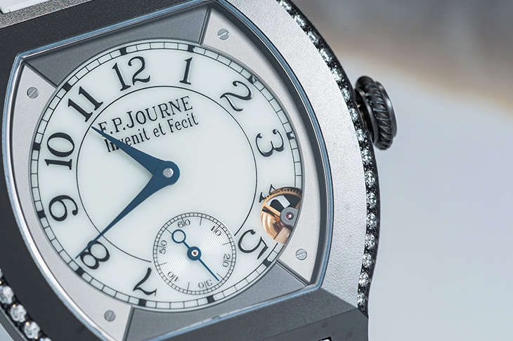 F.P.JOURNE - ELEGANTE - élégante 40 mm titalyt® 2 rows of diamonds - 衝動，還是理性？藏家Jordan最愛的新收藏｜HOROGUIDES雜誌Vol.10 特別企劃