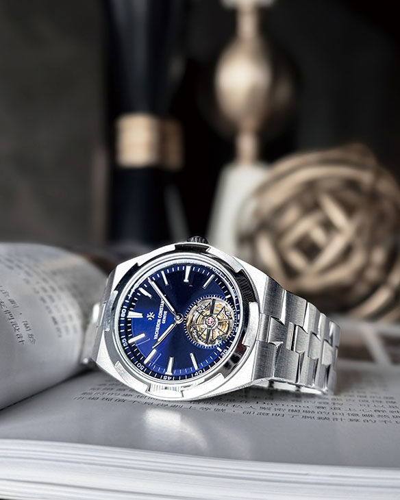 VACHERON CONSTANTIN - OVERSEAS - 6000V/110A-B544 - 衝動，還是理性？藏家Andy最愛的新收藏｜HOROGUIDES雜誌Vol.10 特別企劃