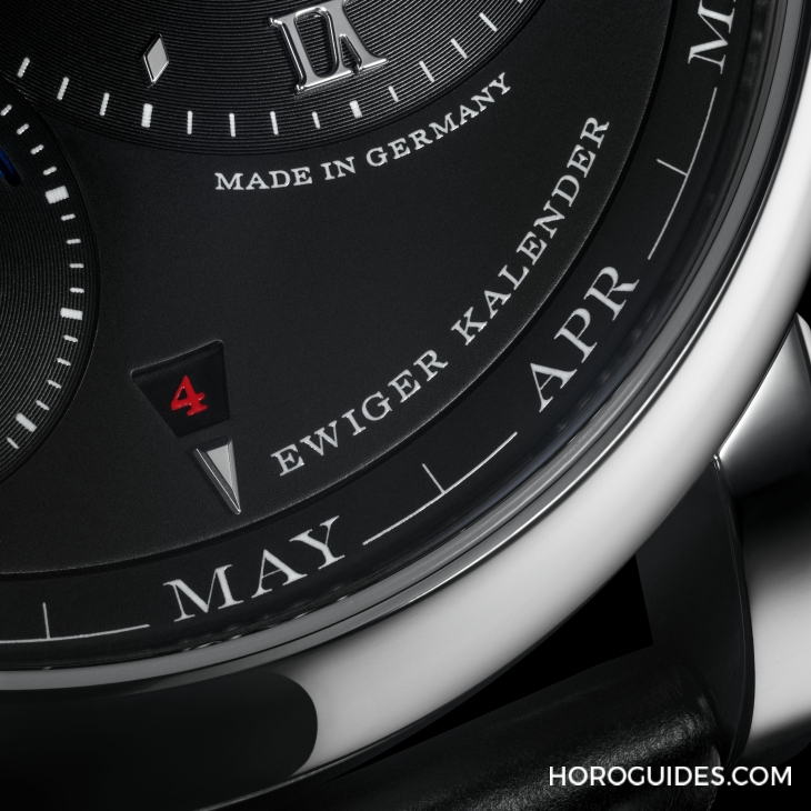 A. LANGE & SÖHNE - LANGE 1 - 345.036 - 純粹萬年曆披上鉑金黑面新裝| A. LANGE & SÖHNE Lange 1 Perpetual Calendar