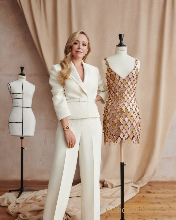 AUDEMARS PIGUET - ROYAL OAK CONCEPT - 26630OR.GG.D626CR.01 - 愛彼攜手高訂設計師閃耀亮相時裝周 | Royal Oak Concept飛行陀飛輪「Tamara Ralph」限量版