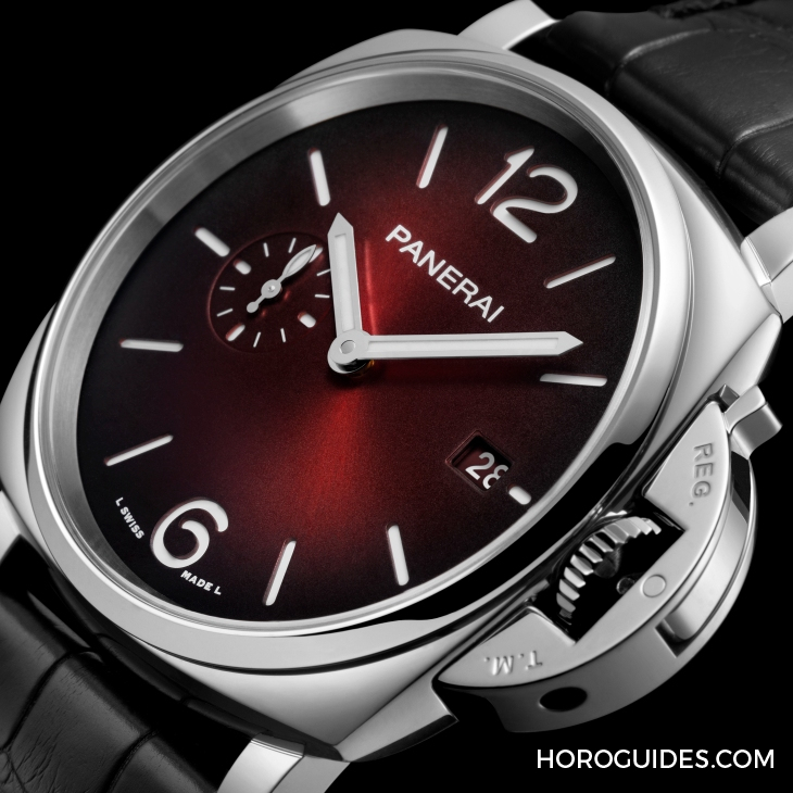 AUDEMARS PIGUET - ROYAL OAK - 16202XT.OO.1240XT.01 - 紅紅火火過新年 | 紅色錶盤腕錶10選