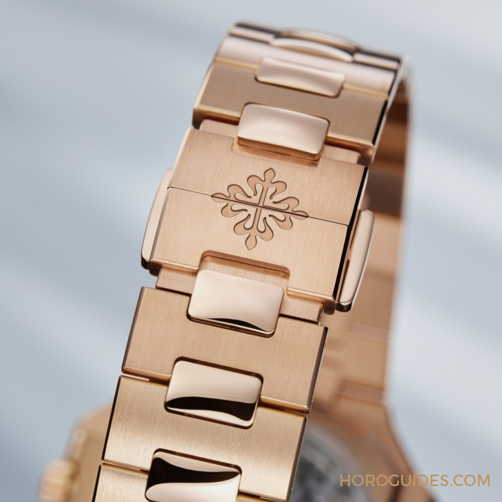 PATEK PHILIPPE - CUBITUS - 7128/1G-001 - Cubitus 40mm中裝尺寸現身!PATEK PHILIPPE Ref. 7128白金藍灰面及玫瑰金啡面款登場