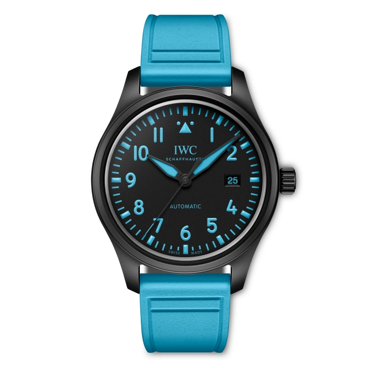 IWC - PILOT - IW389411 - IWC聯手George Russell打造限量飛行員腕錶，致敬F1賽道精神