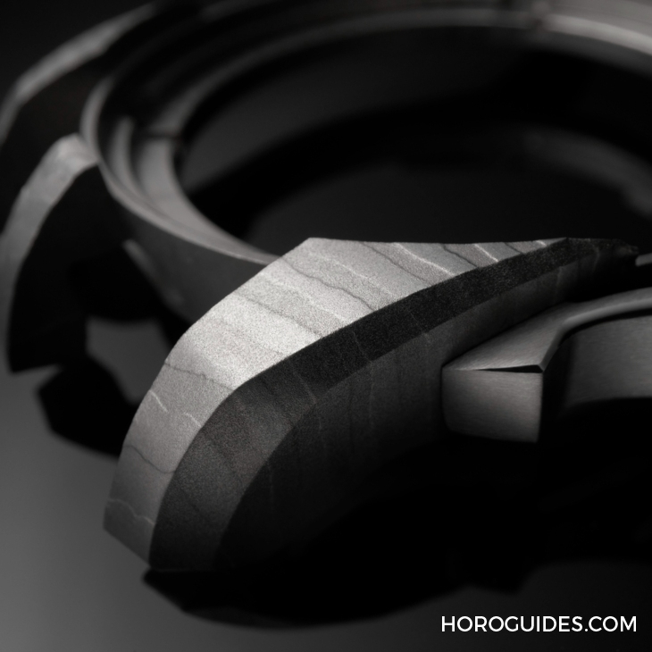 ROGER DUBUIS - EXCALIBUR - RDDBEX1058 - 騎士勇闖冰火之境!ROGER DUBUIS新一代圓桌騎士系列腕錶登場