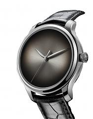H. MOSER 亨利慕時 勇創者 Center Seconds-Concept Watch